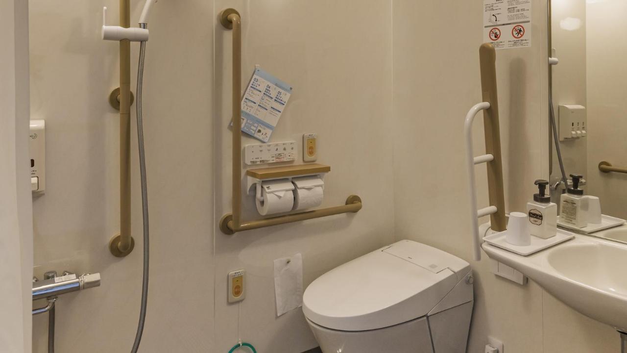 Toyoko Inn Kita-Asaka-Eki Nishi-Guchi מראה חיצוני תמונה